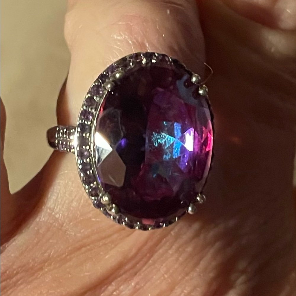 ***GENUINE ORIENTAL RUBY -HUGE STATEMENT RING-SIZE 7***
